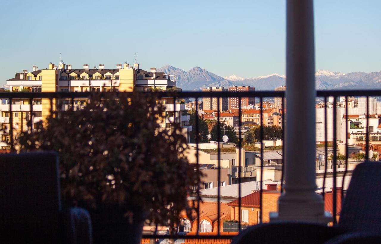 Stelvio Rooftop - Penthouse Skyline With Terrace And Jacuzzi Milão Exterior foto
